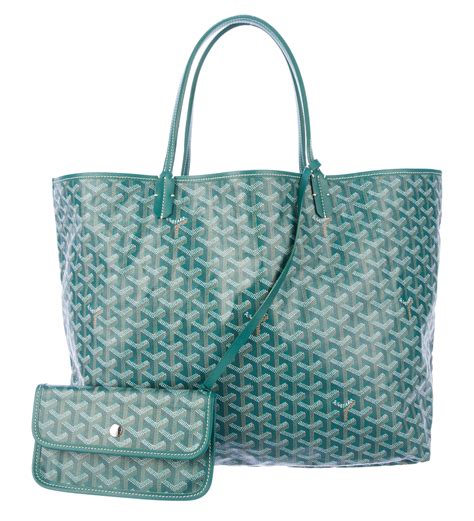 Stylish and Sustainable: Elevate Your Look with Handcrafted Design Tote Bags